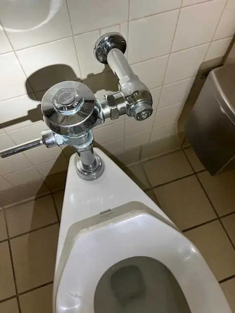 Fixture installation and repair for Garbage Disposal in University of Virginia